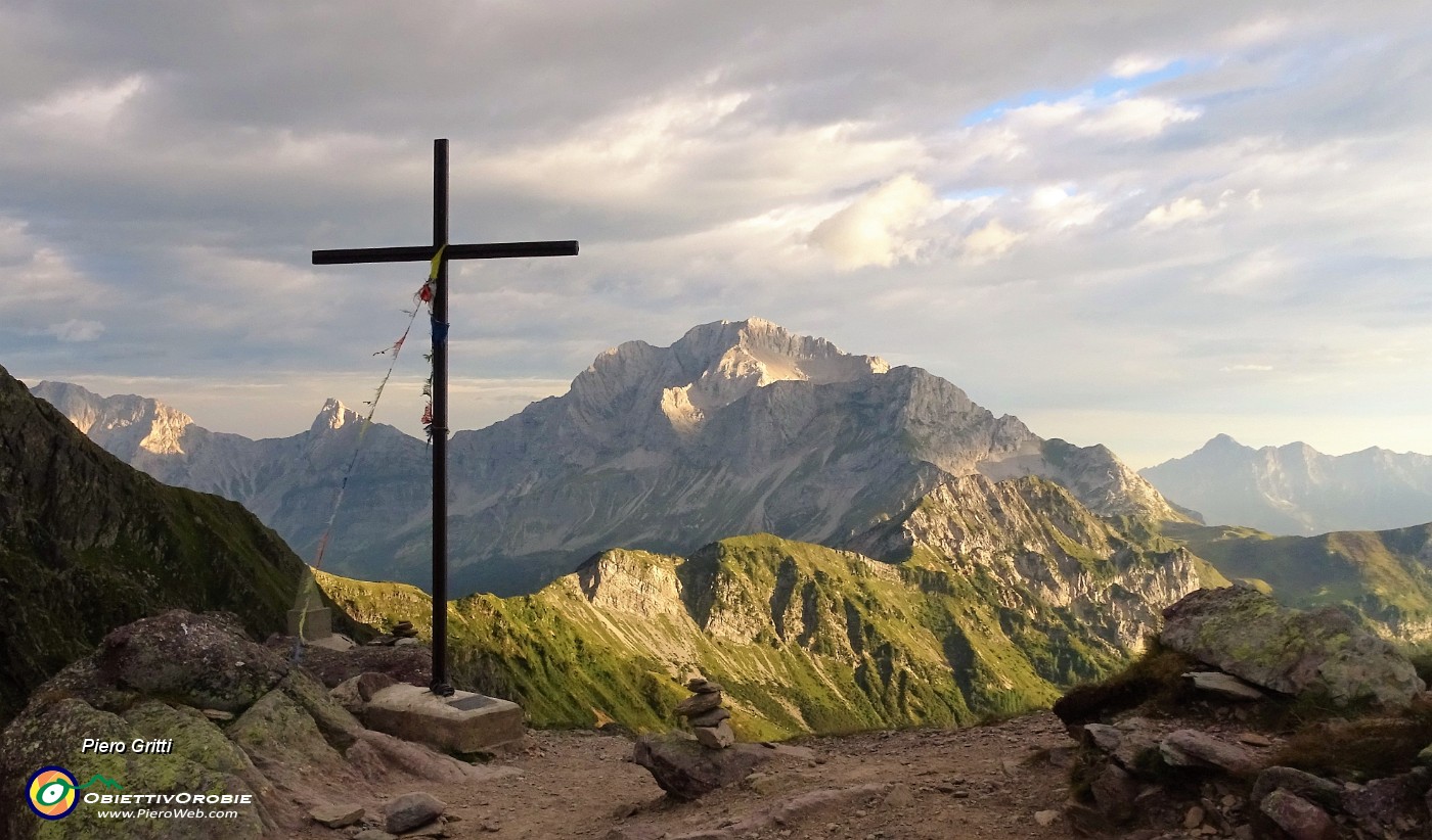 109 Pizzo Arera dal Passo di Mezzeno.JPG